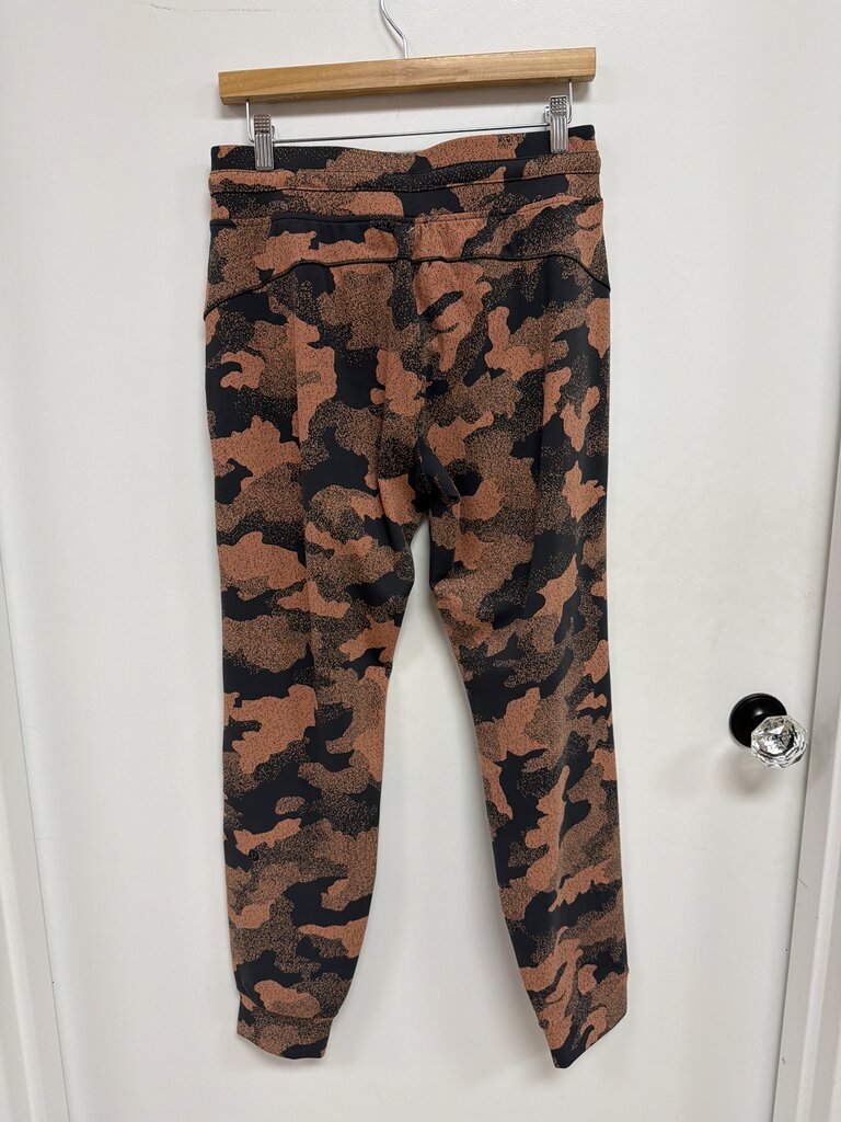 Lululemon Brown Camo Jogger