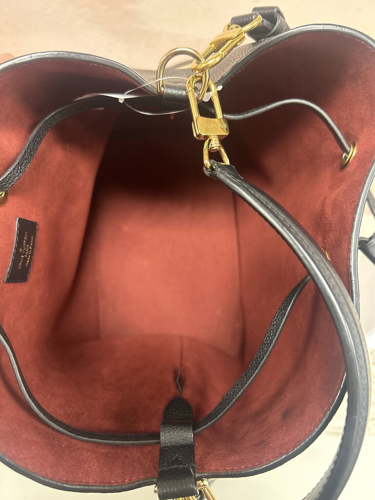 Louis Vuitton Jumbo Monogram Bucket Bag