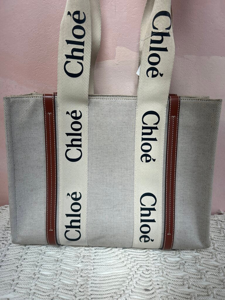 Chloe Woody Canvas Tote Medium (As Is)