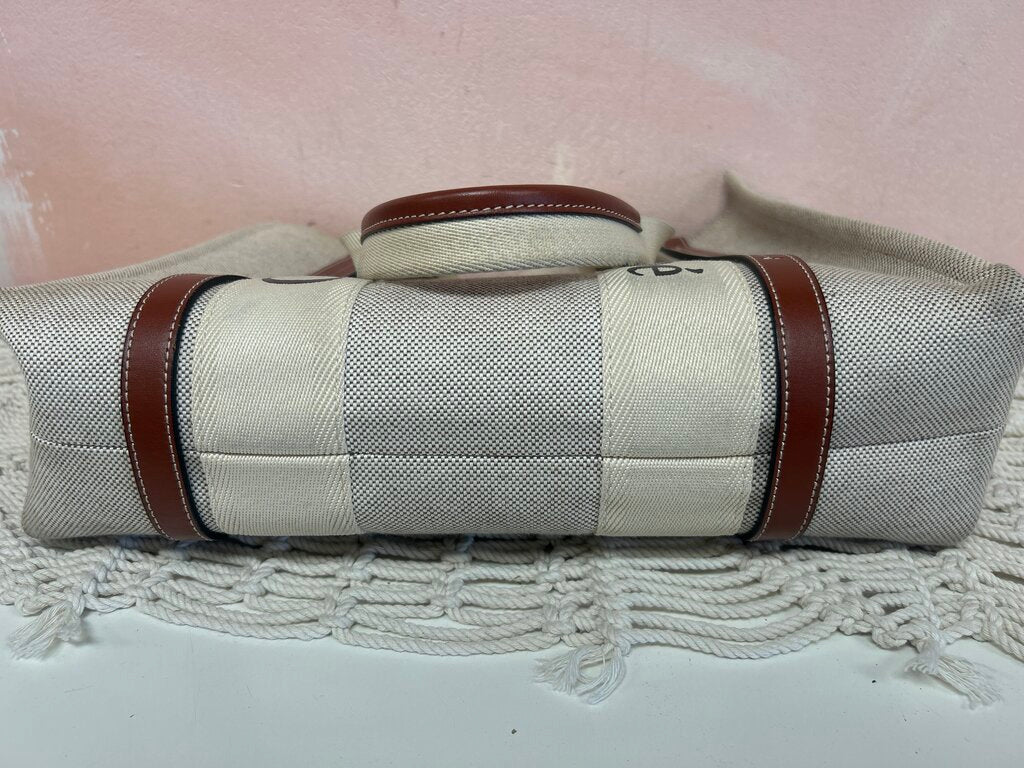 Chloe Woody Canvas Tote Medium (As Is)