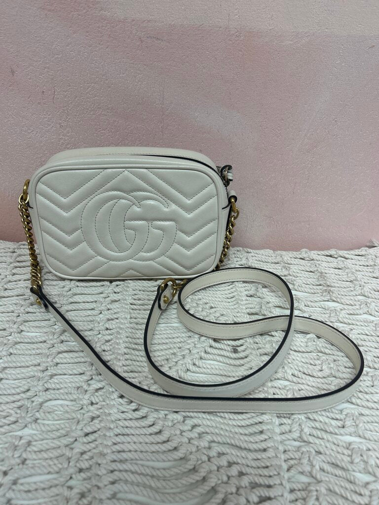 Gucci Small Marmont Camera Bag