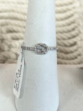 Gucci White Gold and Diamond Ring w/ Box and Dustbag