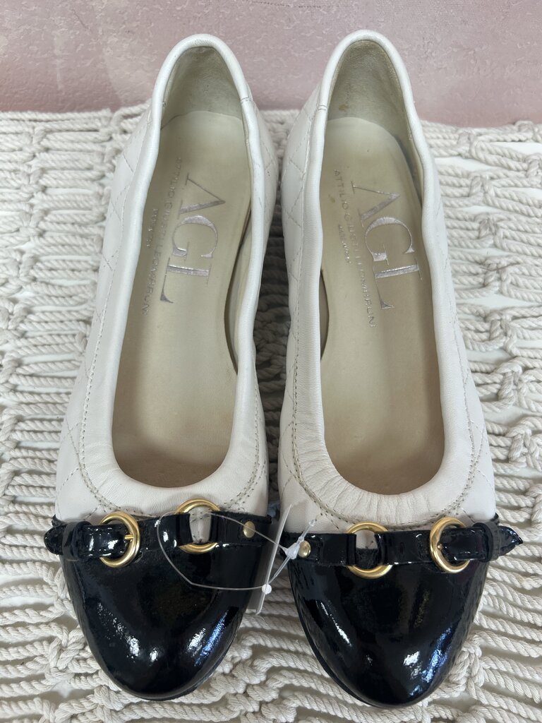 AGL Quilted Cap Toe Flat
