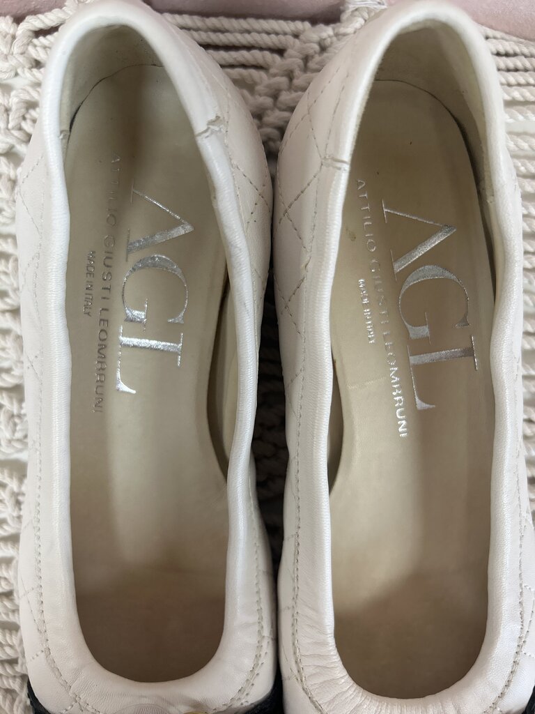 AGL Quilted Cap Toe Flat