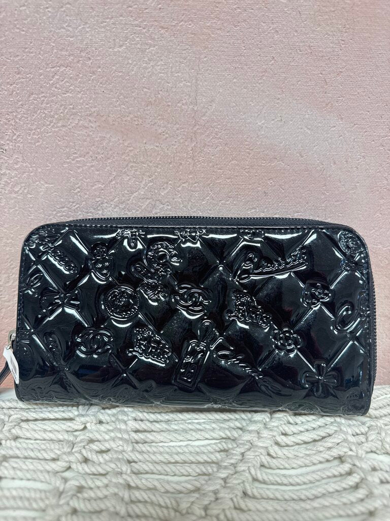 Chanel Precious Symbols Patent Zippy Wallet w/ Box