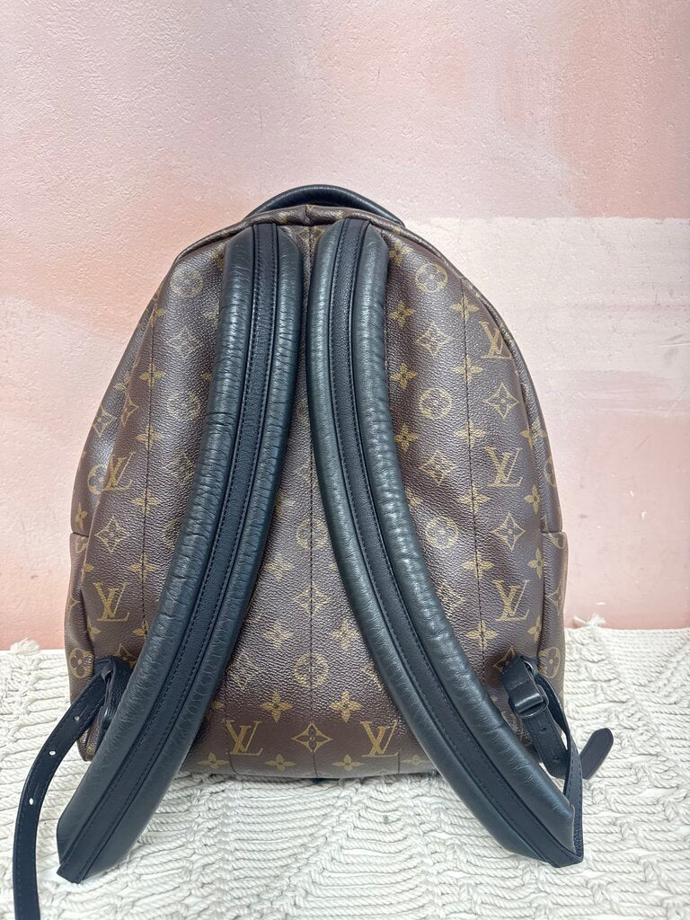 Louis Vuitton Monogram Palm Springs Backpack w/ mis-matched Dustbag