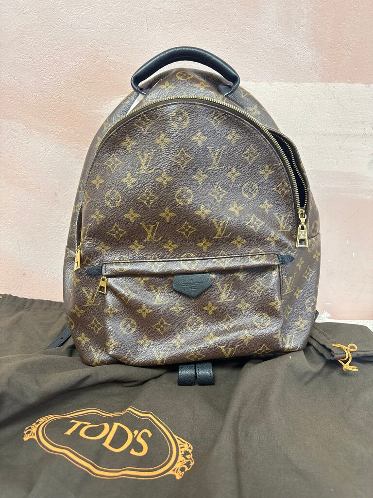 Louis Vuitton Monogram Palm Springs Backpack w/ mis-matched Dustbag