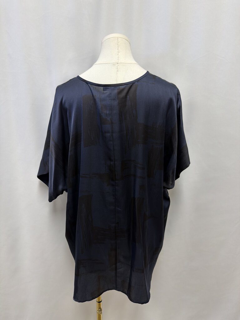 Eileen Fisher Silk Abstract Print Short Sleeve Top