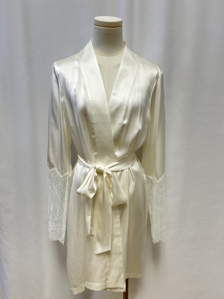 Cami NYC Bridal Robe NWT