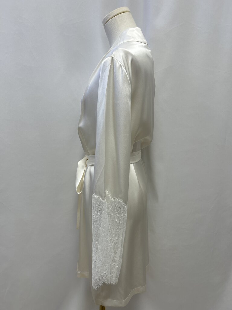 Cami NYC Bridal Robe NWT