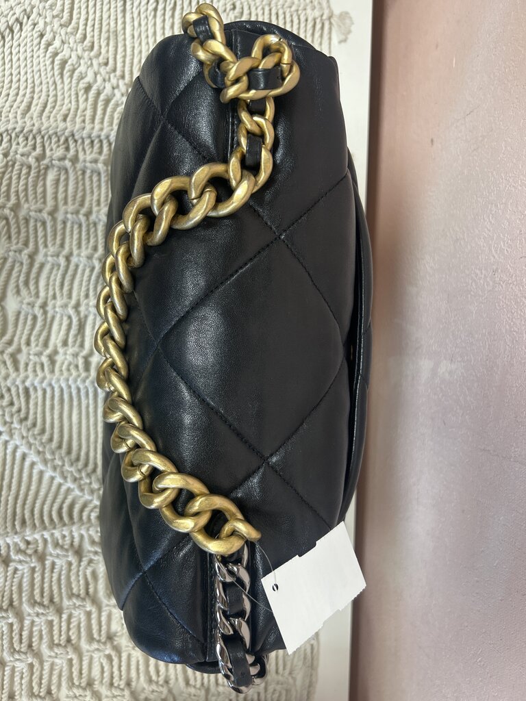 Chanel 19 Large Lambskin Crossbody w/ Dustbag & Authentication Card