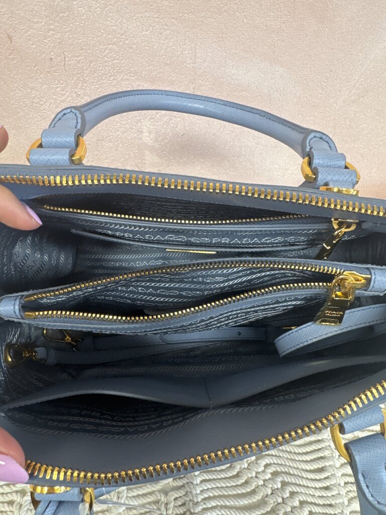 Prada Saffiano Promenade Medium Shoulder Bag