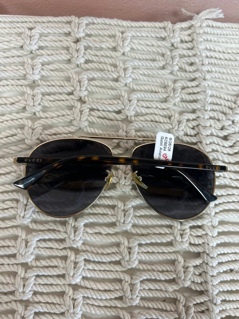 Gucci Aviator Sunglasses W/ Dustbag and Case