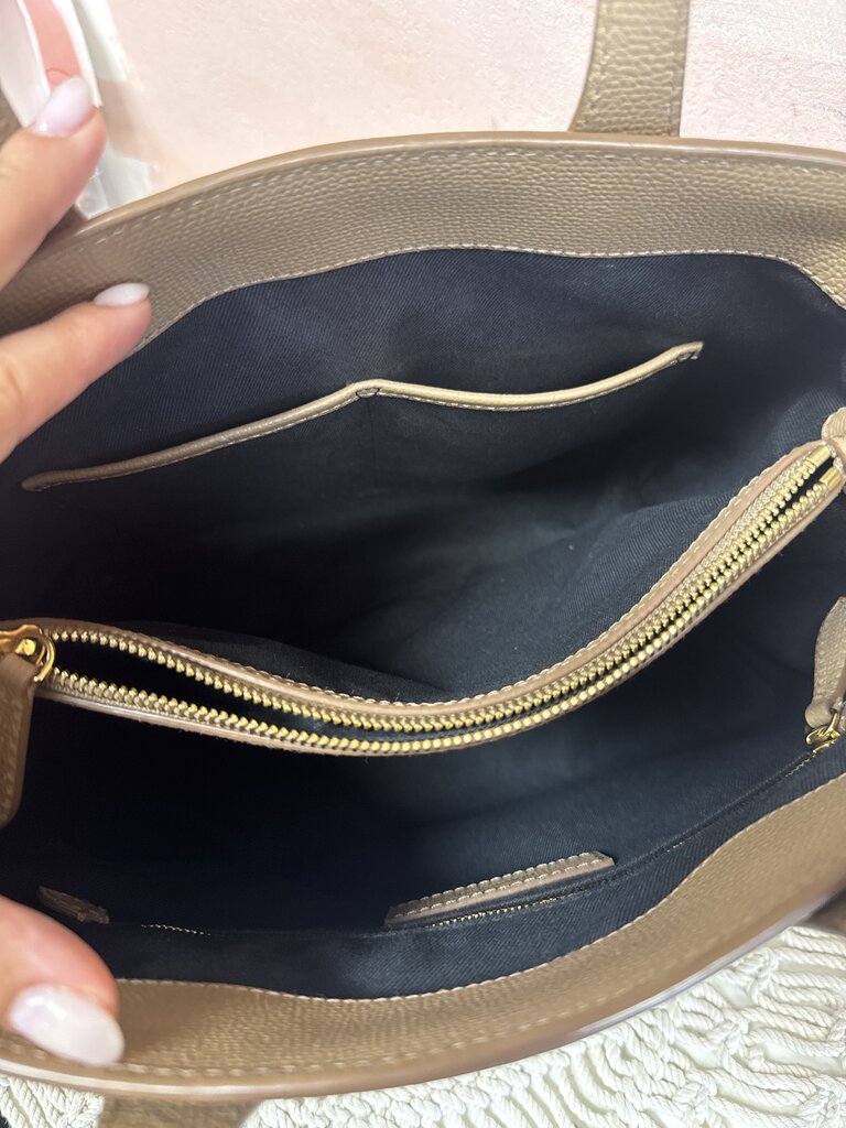 Burberry Camel Leather Banner Tote w/ Dustbag