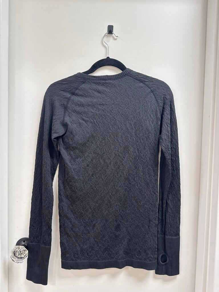 Lululemon Black Long Sleeve Crew