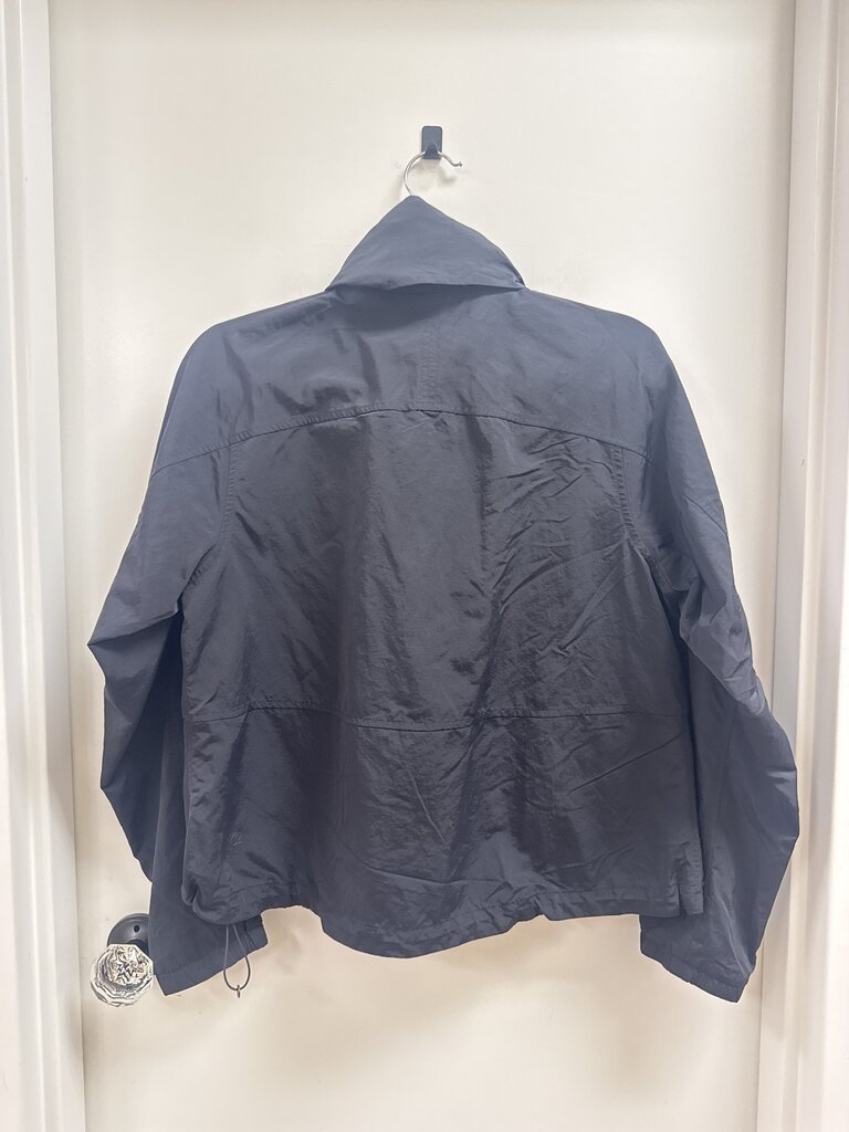 Lululemon Black Cropped Windbreaker