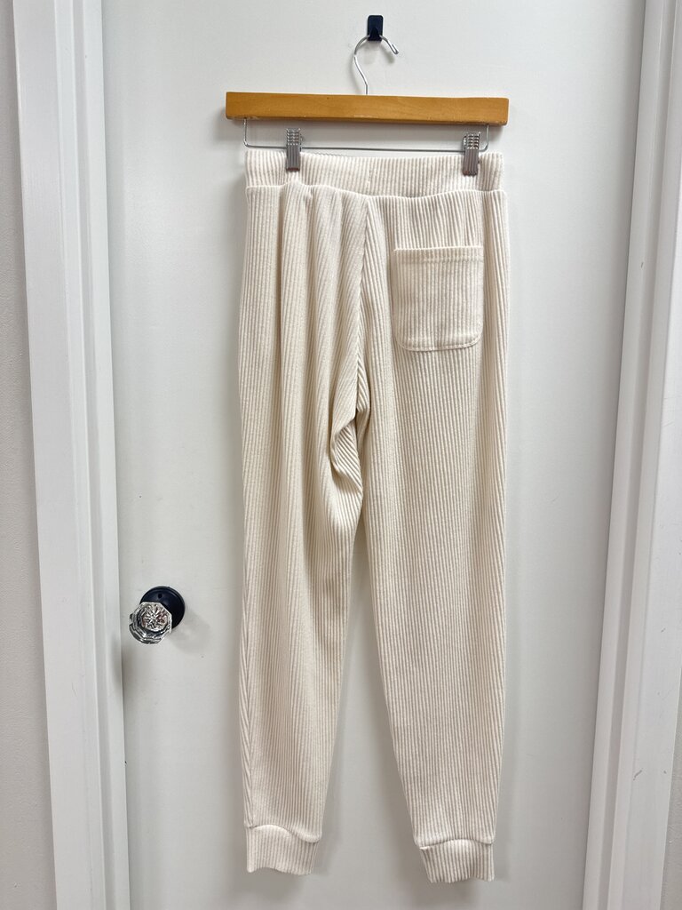 Alo Off White Ribbed Jogger