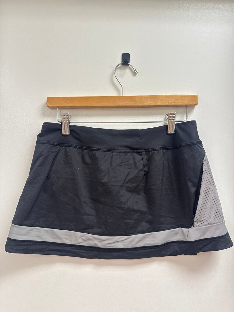 Lululemon Black/Silver Skirt