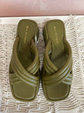 Dee Ocleppo Taupe Platform Sandal w/Box