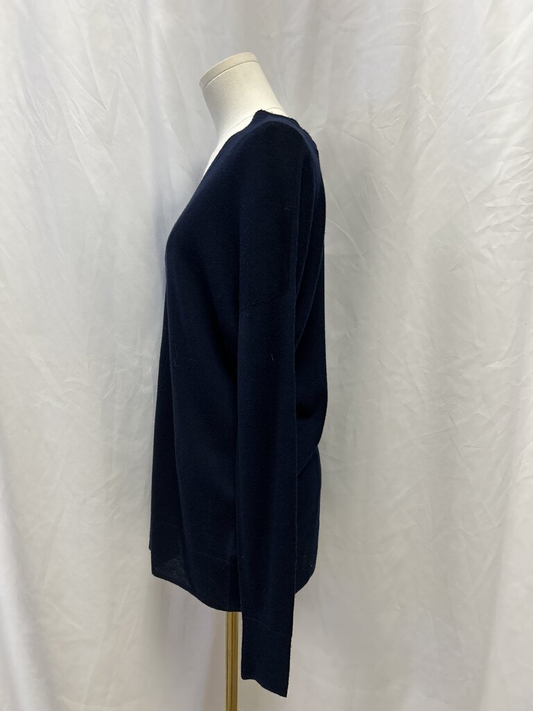 Vince Navy V-Neck Tissue Sweater NWT