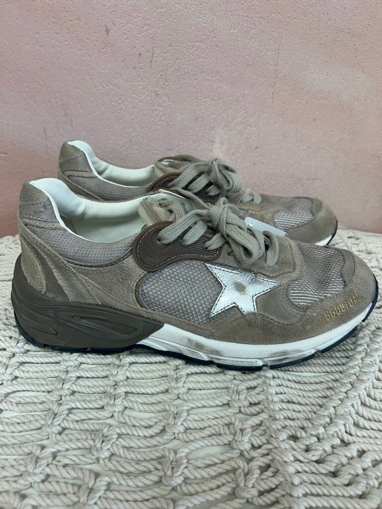 Golden Goose Dad-Star Sneaker