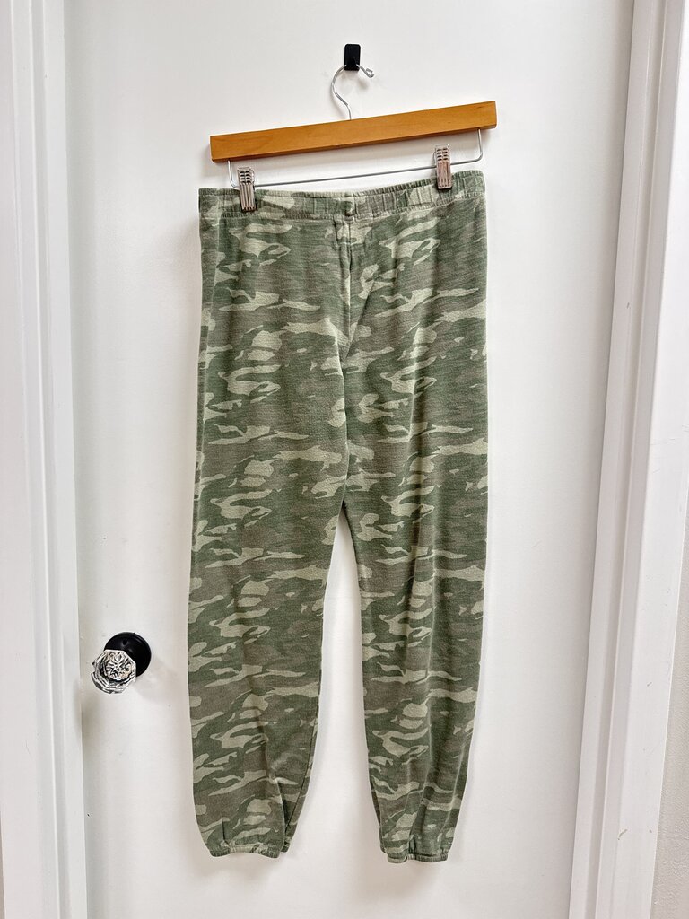 Monrow Green Camo Jogger