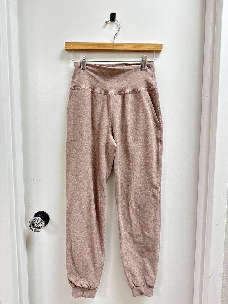 Beyond Yoga Muave Jogger