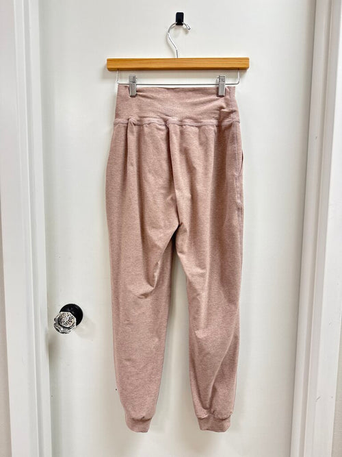 Beyond Yoga Muave Jogger