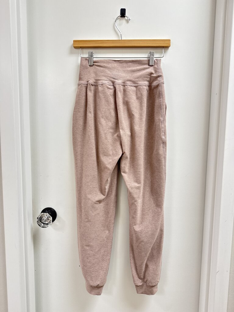 Beyond Yoga Muave Jogger