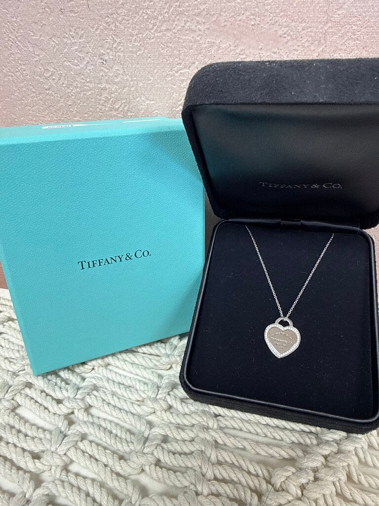 Tiffany & Co. 18K White Gold and Diamond Heart Pendant Necklace w/ Case and Box