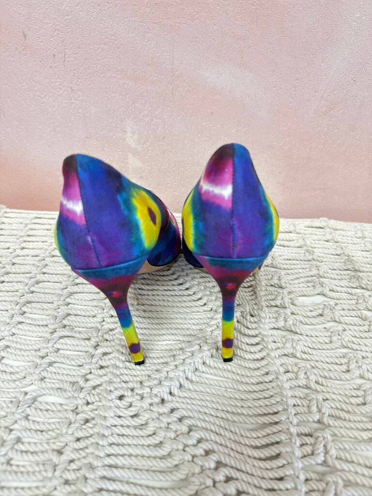 Manolo Blahnik Printed Pump