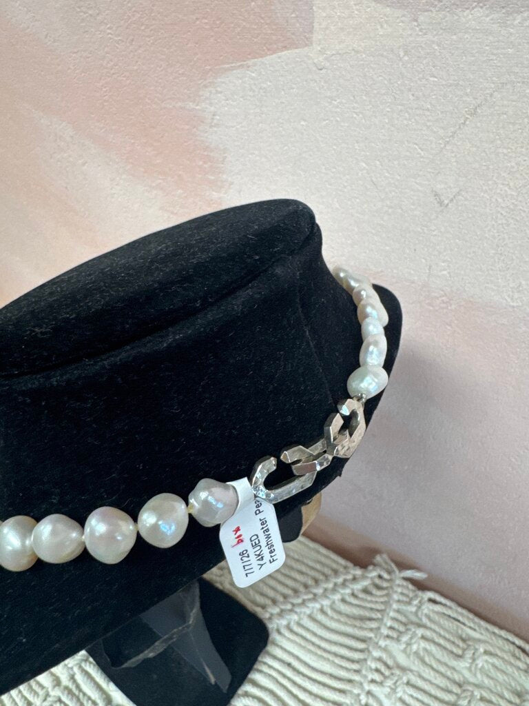 Freshwater Pearl Single Strand Necklace w/ Box