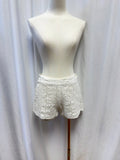 120% Lino White Lace Shorts