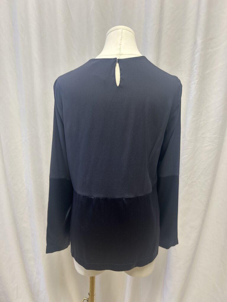 Brunelloo Cucinelli Navy Long Sleeve Silk Crew Top