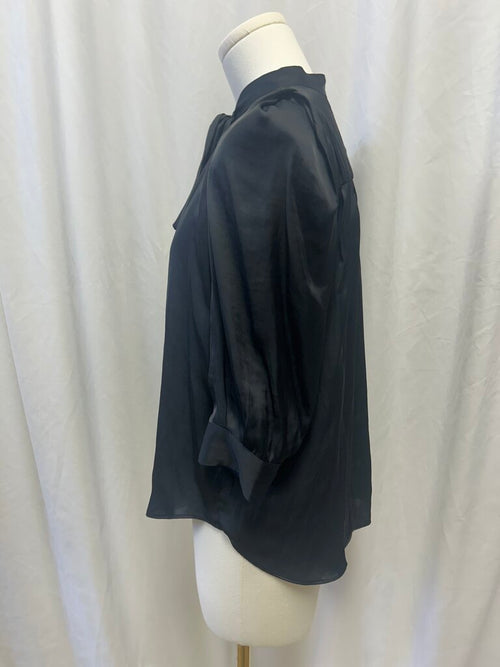 Black Three-Quarter Sleeve Tie Button Up