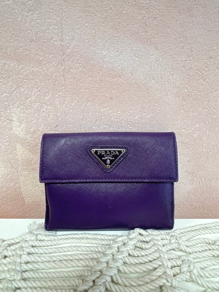 Prada Saffiano Wallet (As Is)