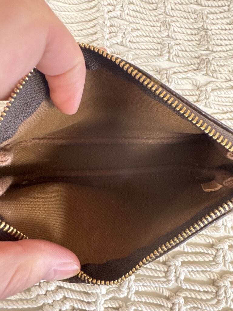 Louis Vuitton Mini Monogram Pochette