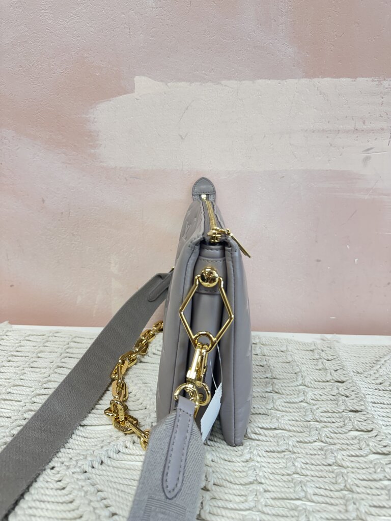 Louis Vuitton Coussin PM w/ Chain (microchip)
