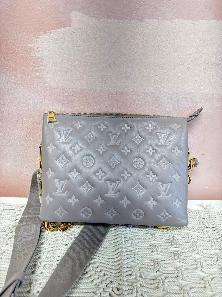 Louis Vuitton Coussin PM w/ Chain (microchip)
