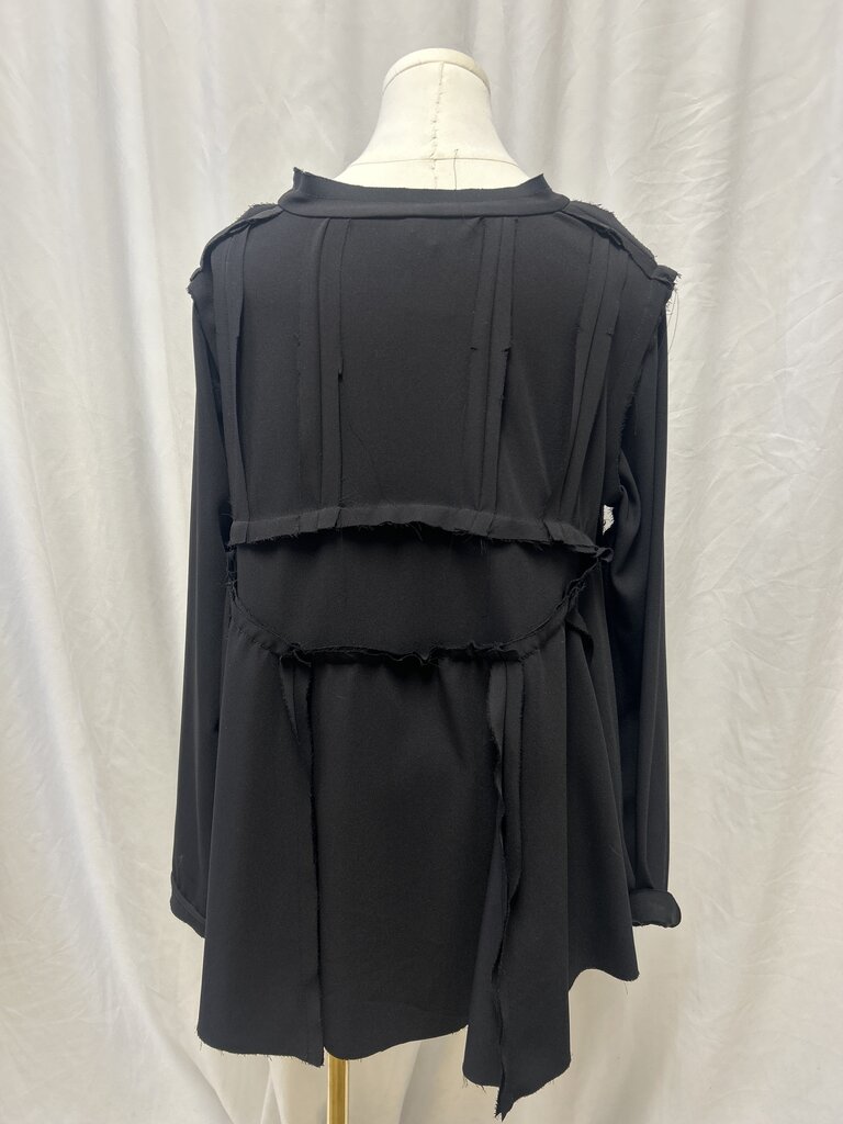 Dress To Kill Distressed Seam Top