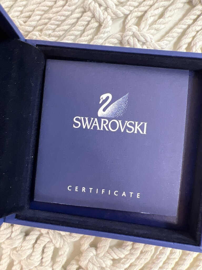 Swarovski Dangle Crystal Earring w/ Box