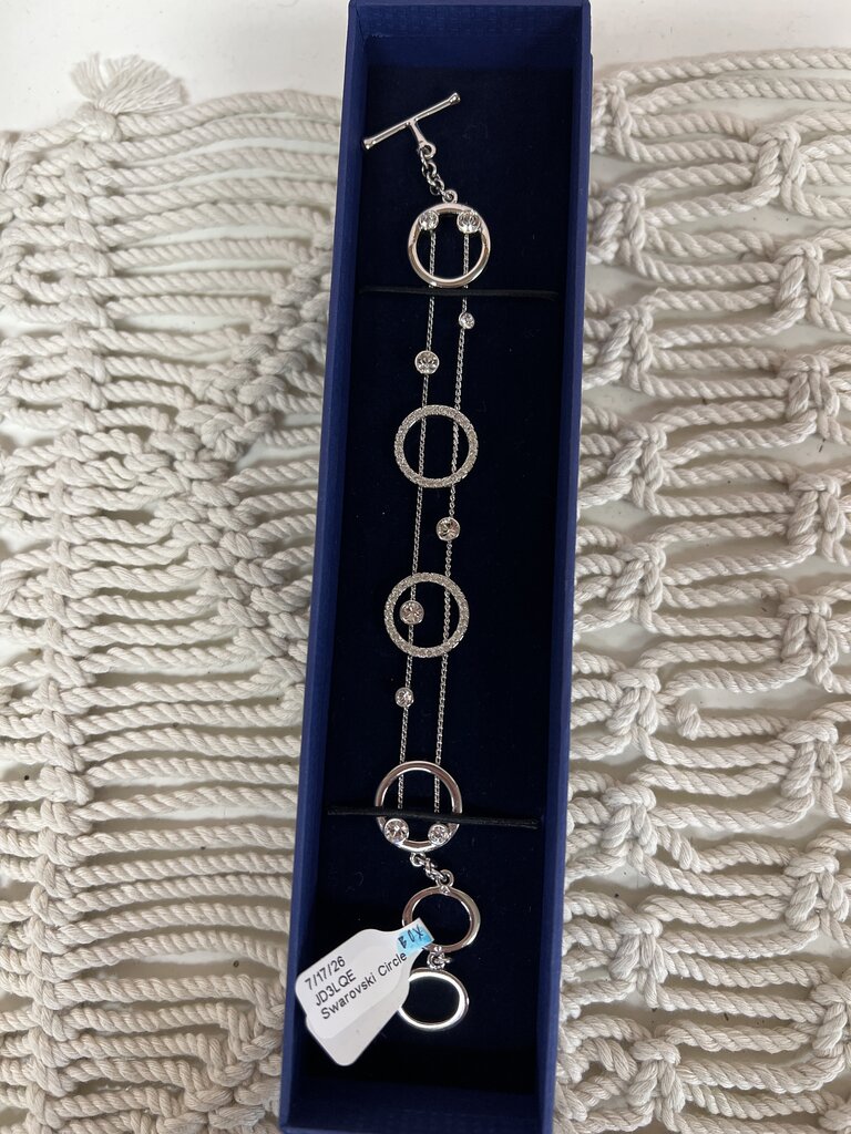 Swarovski Circle Chain Crystal Bracelet w/ Box