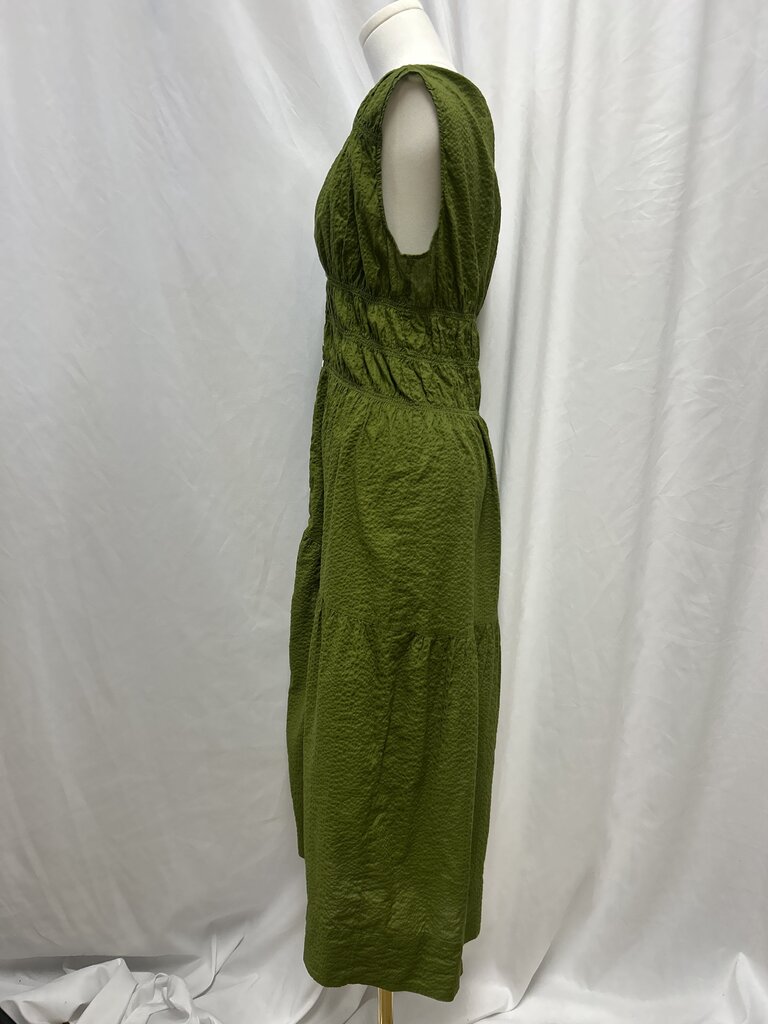 Frame Seersucker Sleeveless Maxi Dress