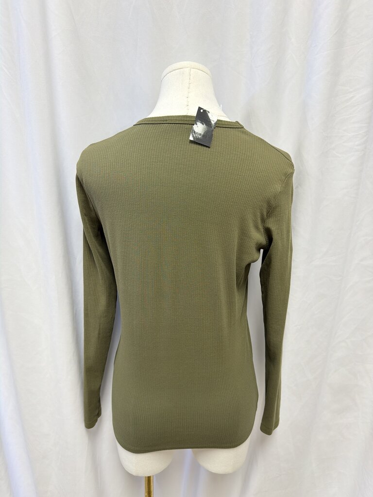 IN:05 Ribbed Long Sleeve