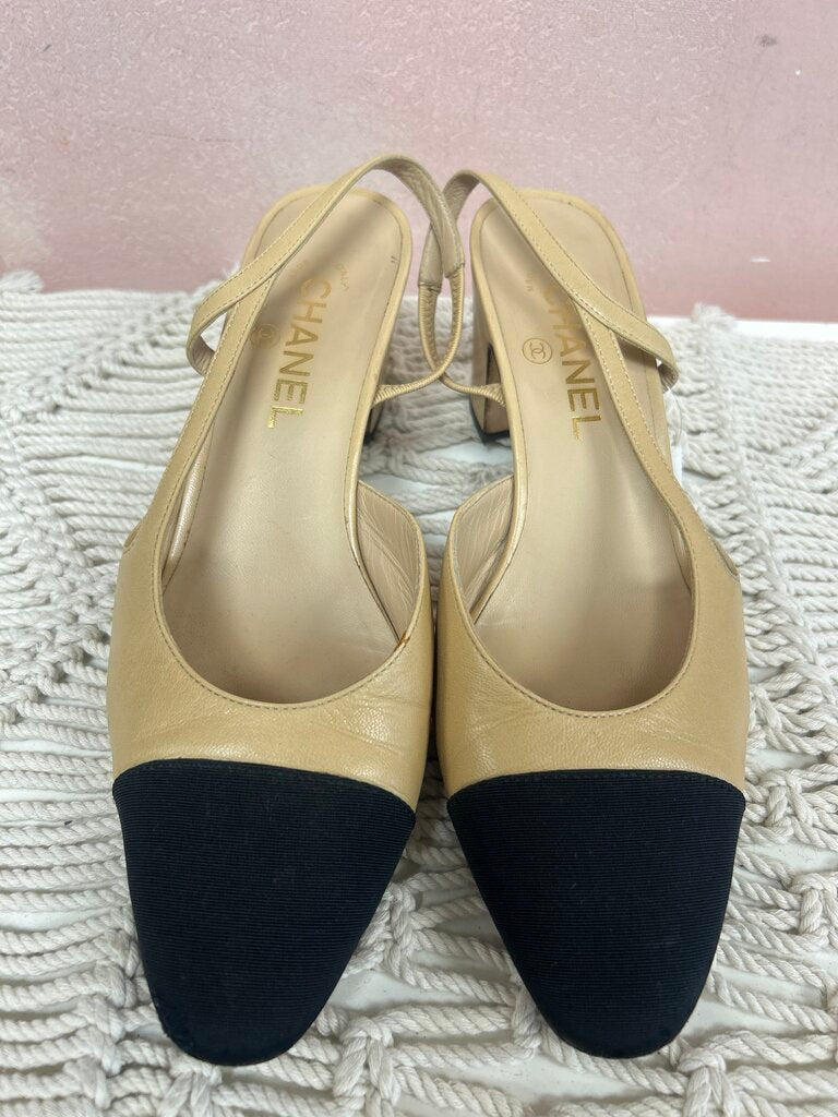 Chanel Goatskin Grosgrain Cap Toe Slingback Heels (AS IS)