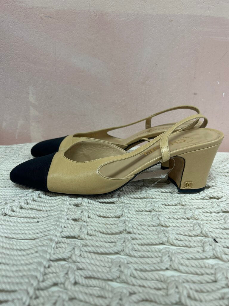 Chanel Goatskin Grosgrain Cap Toe Slingback Heels (AS IS)