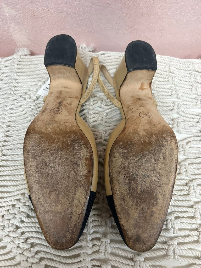 Chanel Goatskin Grosgrain Cap Toe Slingback Heels (AS IS)