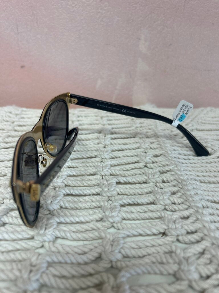 Versace Polarized Cat Eye Sunglasses w/ Case