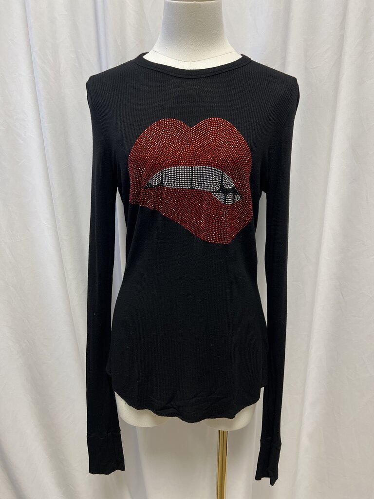 Lauren Moshi Sequin Lip Graphic Long Sleeve