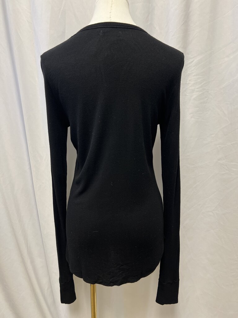 Lauren Moshi Sequin Lip Graphic Long Sleeve